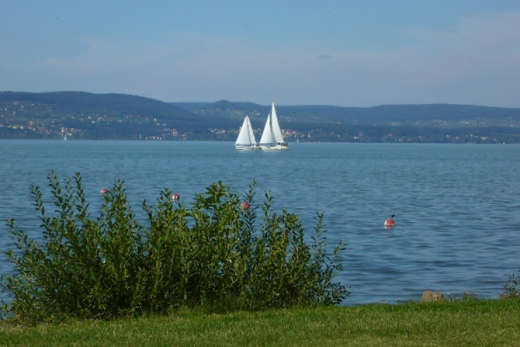 Mi lesz veled Balaton?