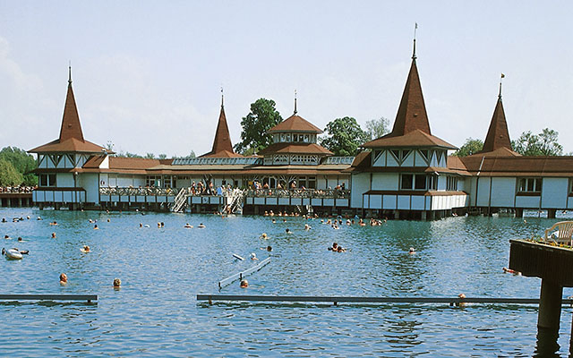 Osztrák újságírók Hévízen