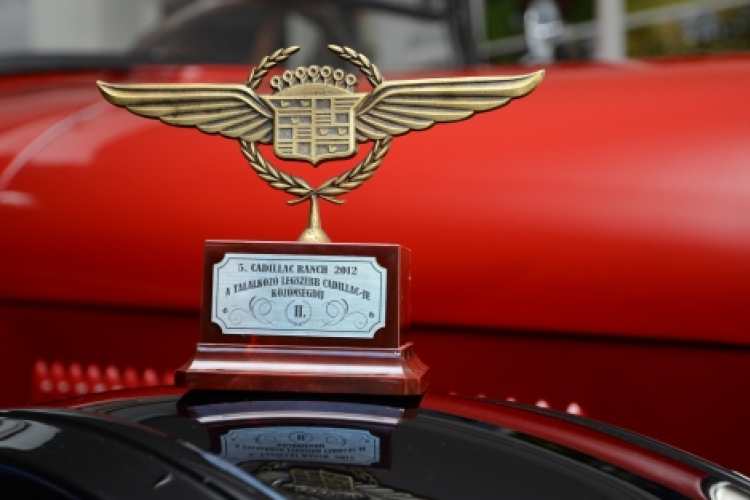 Made in Hungária - Felvonulás Cadillac-kel Zalaegerszegen