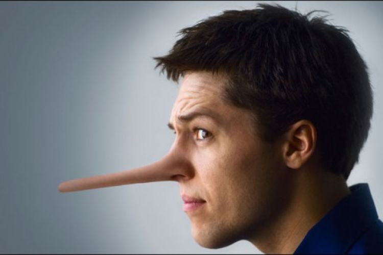 Rövidebb üzenetről, hoszabb válaszidőből ismerhető fel a hazugság