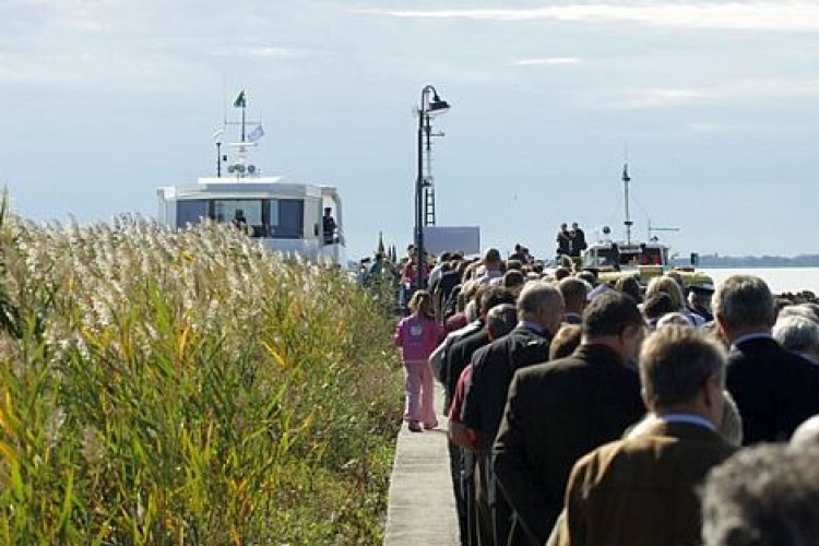 Két gyorshajóval bővült a balatoni hajózási társaság flottája